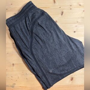 lululemon athletica Men’s Charcoal Black Athletic Shorts